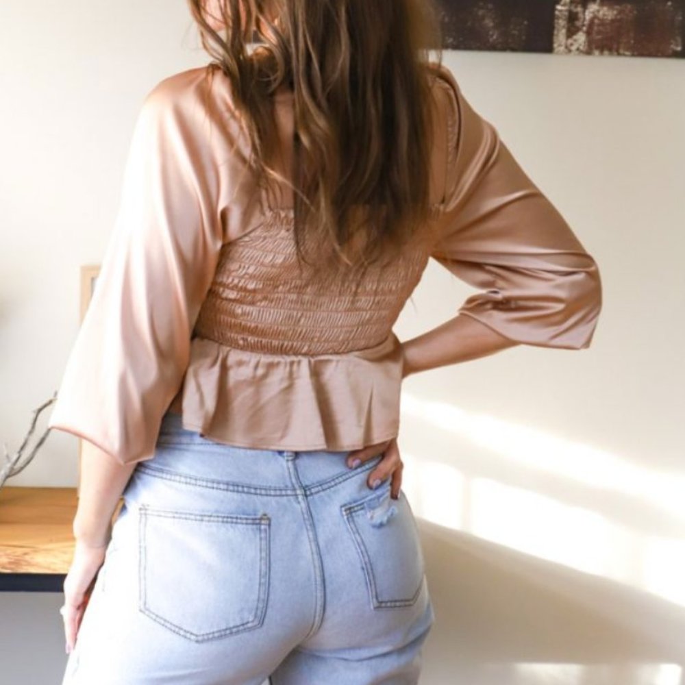 NWT Square neck long sleeve silk shirt - Picture 3 of 10